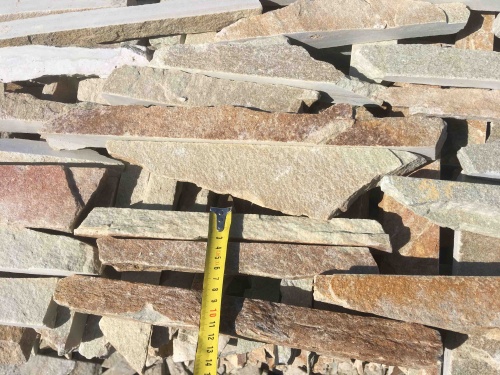 Горбушка златолит золотистый для облицовки купить в Новой Ляле